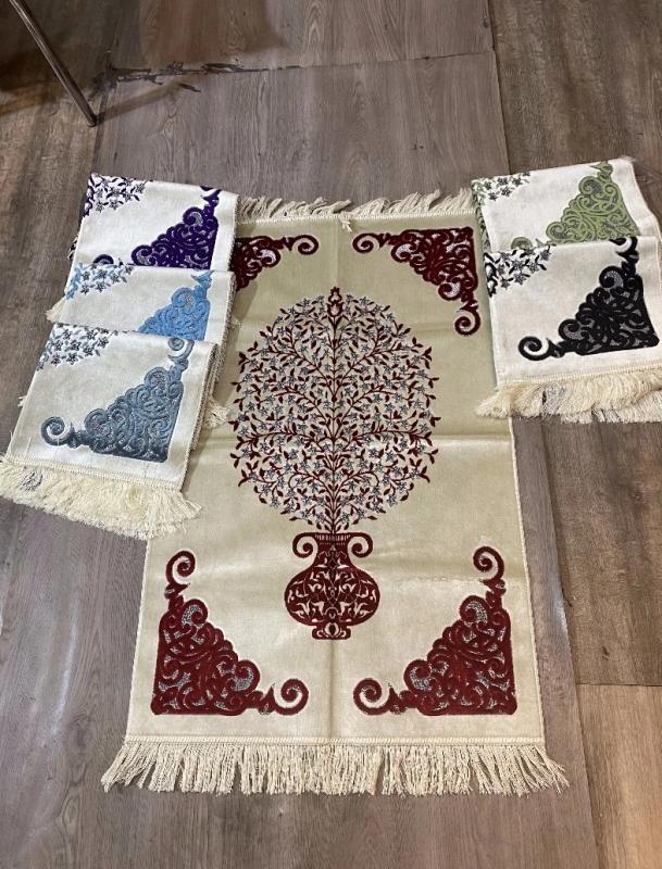 قلادة سينيك