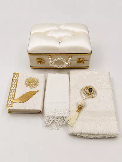 başörtülü incili çanta set